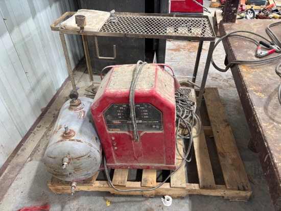 Lincoln AC225 Arc Welder w/ Leads
