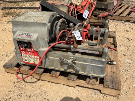 Rigid 535 Series Threading Machine - Manual Chuck Machine