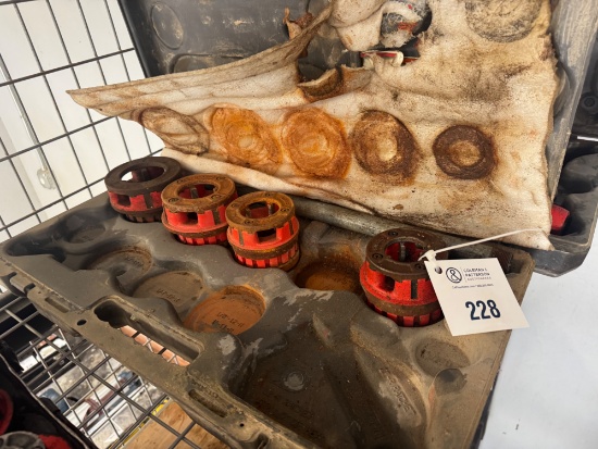 Assorted Rigid Pipe Threaders