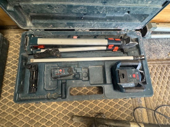 Bosch GRL 250 Lazer w/ Stand