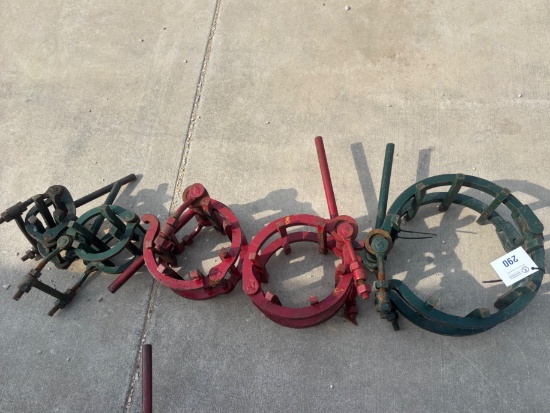 5 Pipe Clamps - Various Sizes