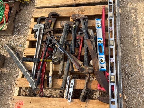 Pallet w/ Assorted Hand Tools
