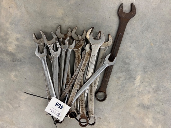 Assortment of End Wrenches - Various Sizes (Standard)
