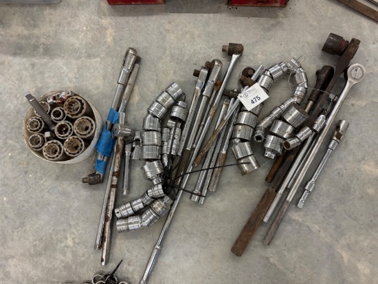 Assorted 3/4 Drive Sockets, Ratchet, Breakover and Extension (No Box Included)