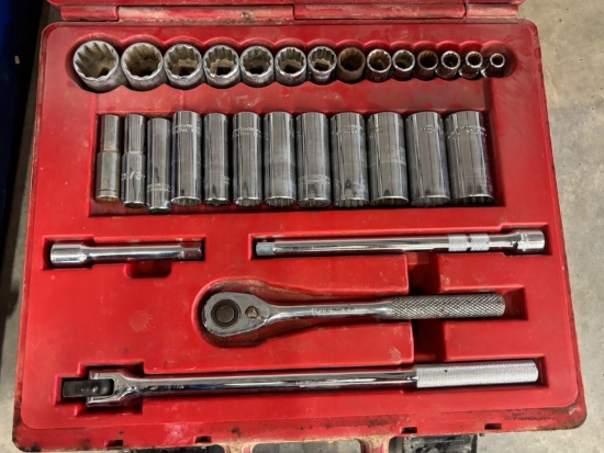 1/2 Inch Socket Set with Ratchet & Extensions - Mostly Proto Brand