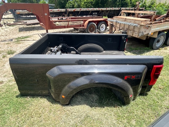 Ford F350/450 Dually Bed