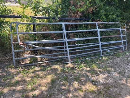 16' & 14' Cattle Gates
