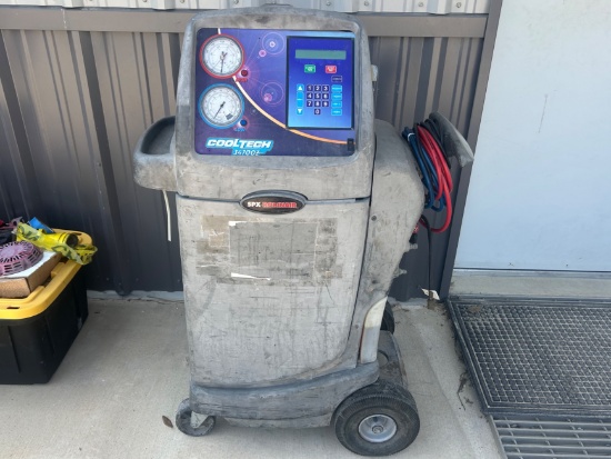 RobinAir A/C Machine