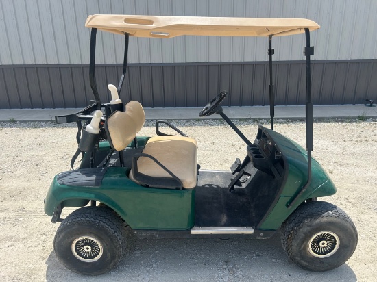 EZ-GO Electric Golf Cart