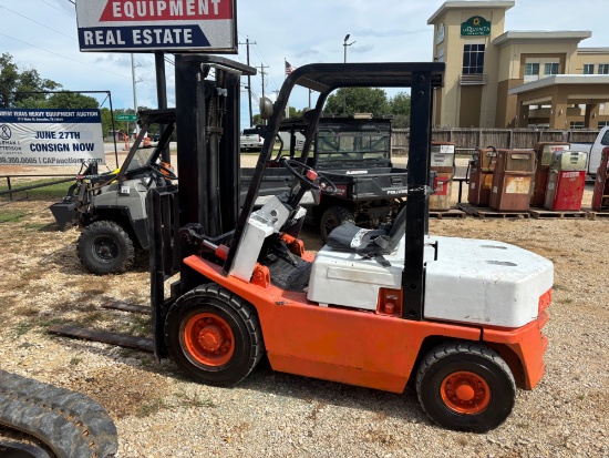 Datsun Forklift