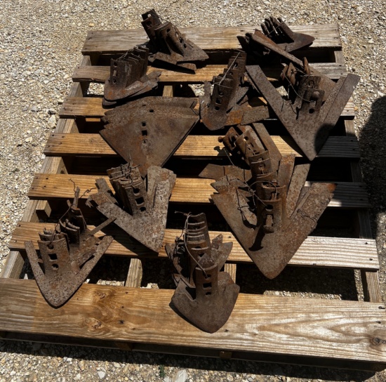 89 Sweep Chisel Plows