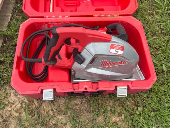 Milwaukee 8" Metal Cutting Saw
