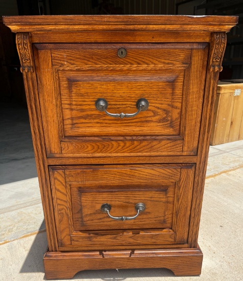 Wood 2-Drawer Filing Cabinet