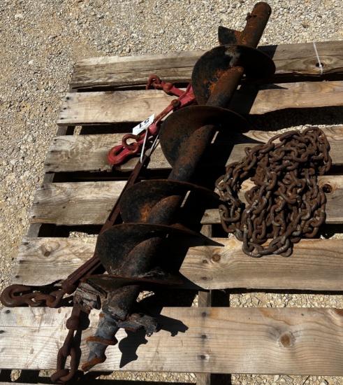 Pallet of Chain w/ Boomers & Auger Bit