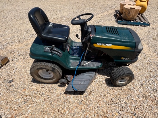 Craftsman LT1000 Riding Lawn Mower