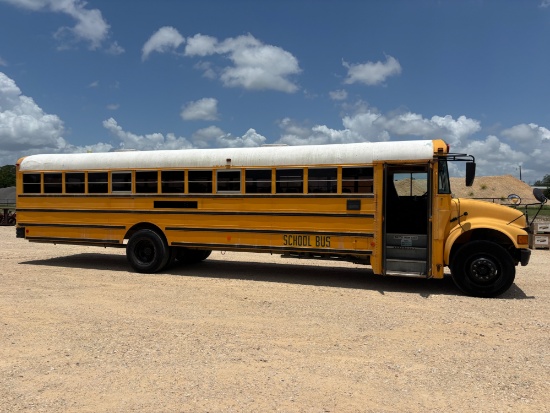 2001  77 Passenger School Bus (#25)