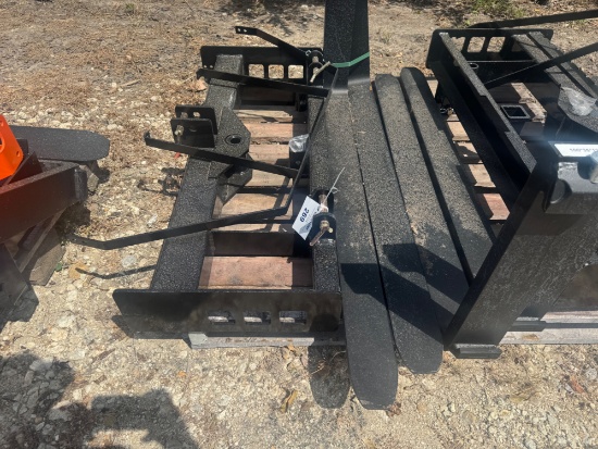 2026 Wolverine 3 Pt Tractor Grass Fork