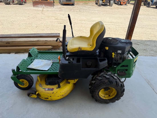 John Deere Z335 Mower