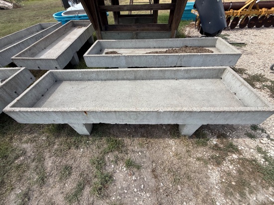 (1) 10' Concrete Cox Feed Trough