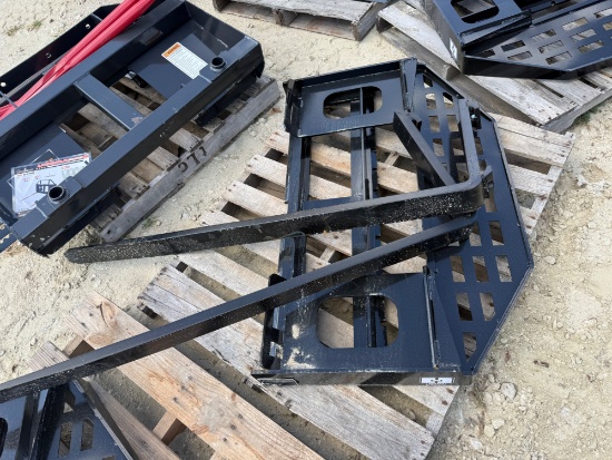 2026 GIYI Skid Steer Forks Attachment