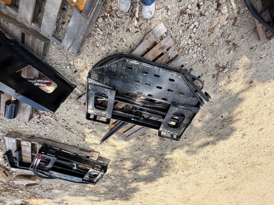 2026 GIYI Skid Steer Side Shift Fork