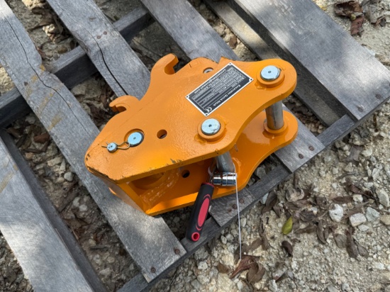 2026 GIYI Excavator Quick Hitch Attachment