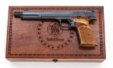 Smith & Wesson Model 41 Semi-Auto Pistol