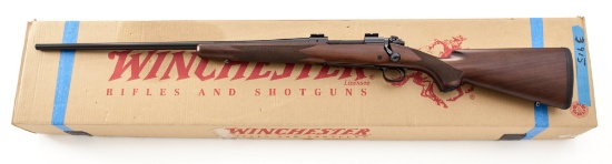 LH Winchester Model 70 Classic Sporter