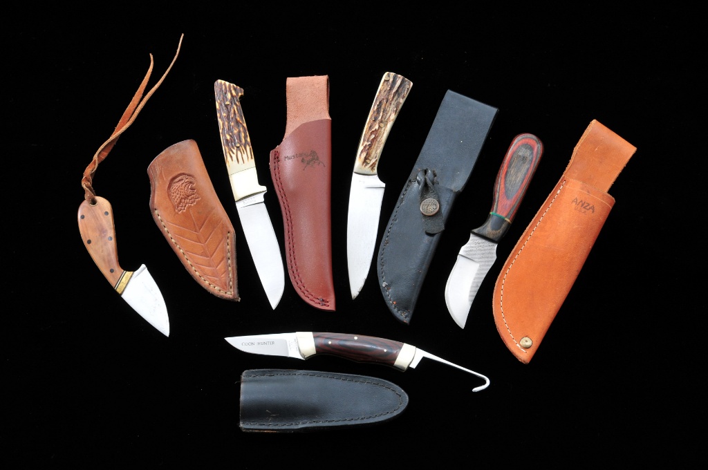 Lot of 5 Fixed Blade Knives