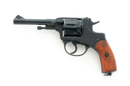 Soviet Model 1895 Nagant ''Gas Seal'' Revolver