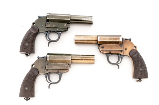 Lot of Three (3) German WWII Leuchtpistole 34 Single Shot Flare Pistols