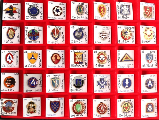 U.S. Army Crest Pins (35)