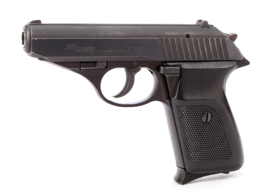 Sig Sauer P230 in .380 ACP