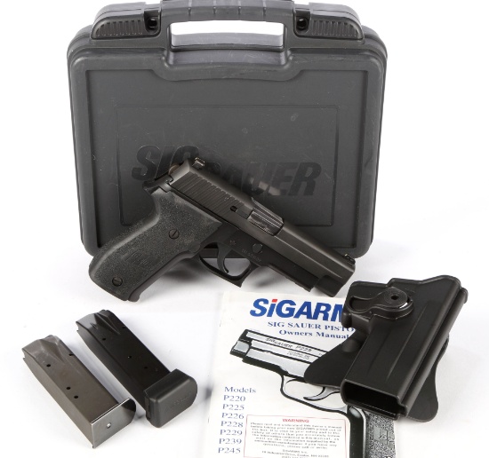 Sig Sauer Model P-226 in .40 Smith & Wesson