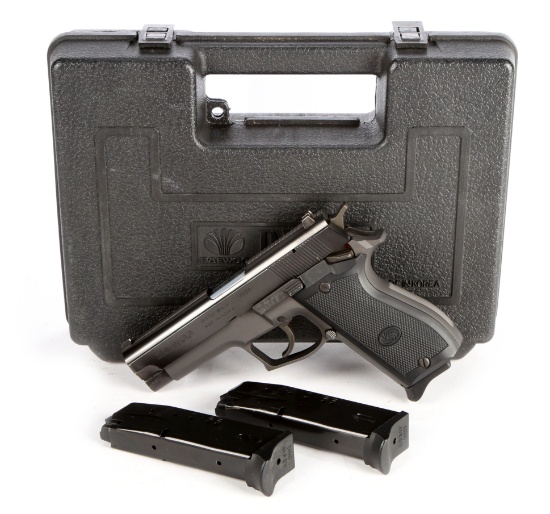 Daewoo Model DH40 Mark II in .40 Smith & Wesson