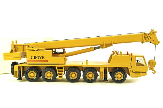 Grove 5 Axle Mobile Crane