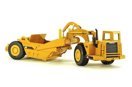 Caterpillar 631E Scraper