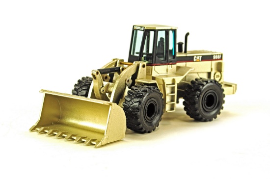 Caterpillar 966F Wheel Loader - Silver