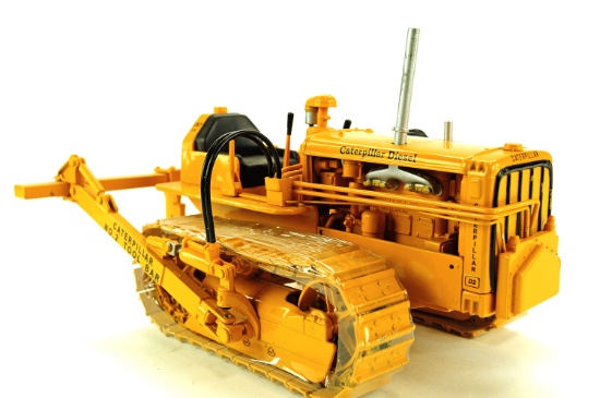 Caterpillar D2 Dozer w/Tool Bar Ripper