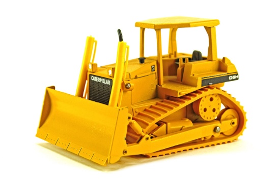 Caterpillar D6H Bulldozer w/Winch