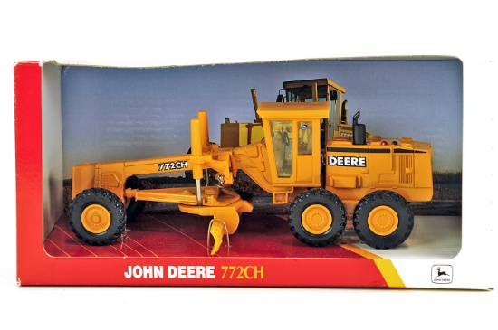 John Deere 772CH Motor Grader