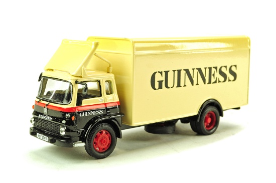 Bedford TK Box Van - Guiness