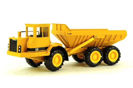 Caterpillar D400 Articulated Dump Truck