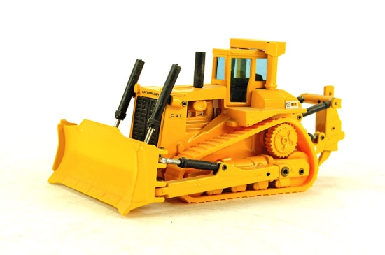 Caterpillar D10 Bulldozer