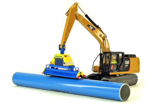 Caterpillar 320F Excavator w/Vacworx Attachment