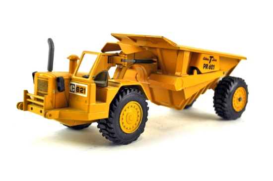 Caterpillar 621 w/Athey PR621 Wagon