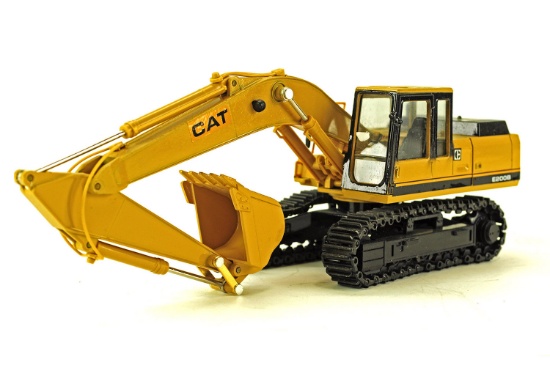 Caterpillar E200B Excavator - 1:40