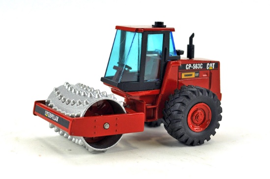 Caterpillar CS-563C Soil Compactor - Toromont