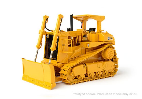 Caterpillar D9L Dozer w/Push Blade and Block