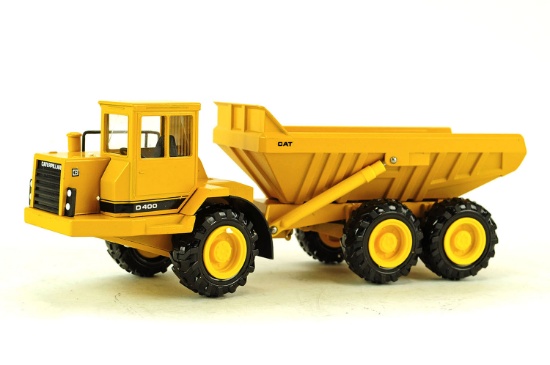 Caterpillar D400 Articulated Dump Truck